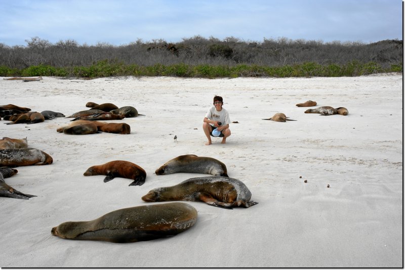 galapagos-300.jpg