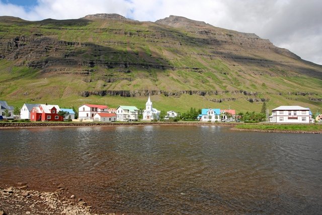 island0766.jpg